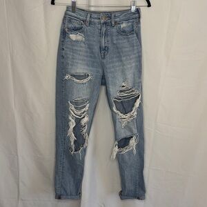 American Eagle Outfitters Highest Rise Mom Jeans - Distressed style